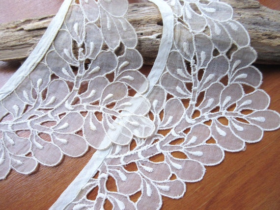 Antique Collar Vintage Collar Embroidered Beige