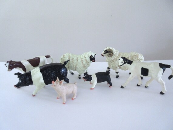 mini animal figurines