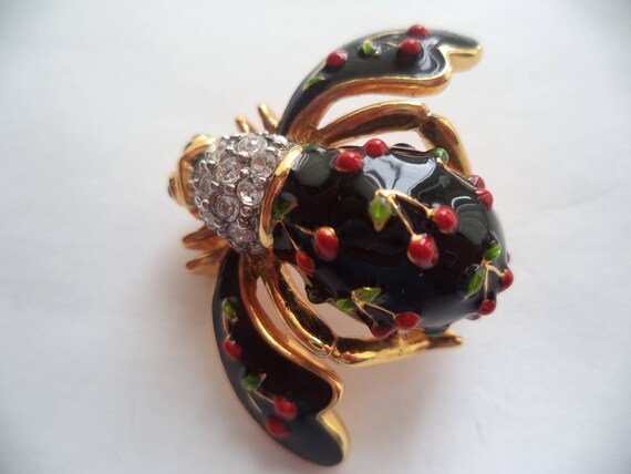 Joan rivers jewelry brooch best sale