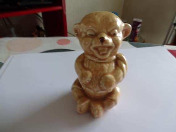Vintage Sylvac Beige Gloss Small Laughing Bear Or… - image 1