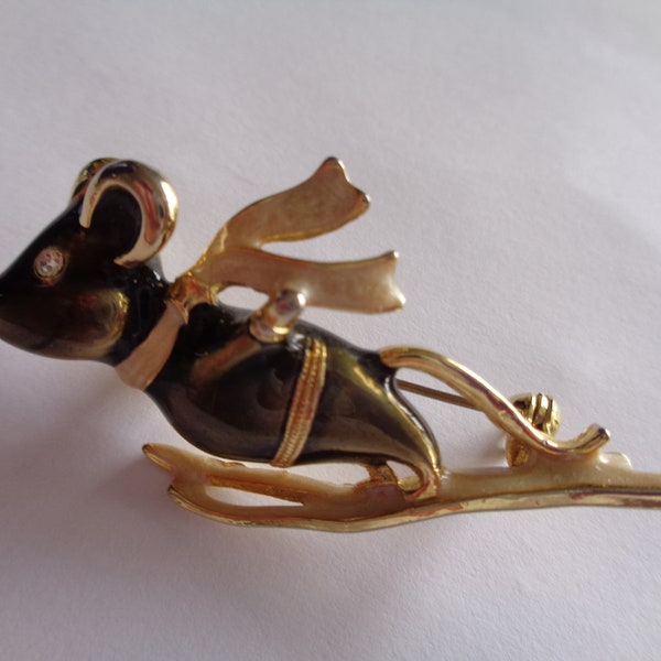 Fabuleux vintage non signé Goldtone/émail souris ski-ing broche/épingle