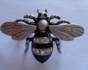 Vintage Signed JJ  Silvertone Open Winged Bumble Bee Brooch/Pin