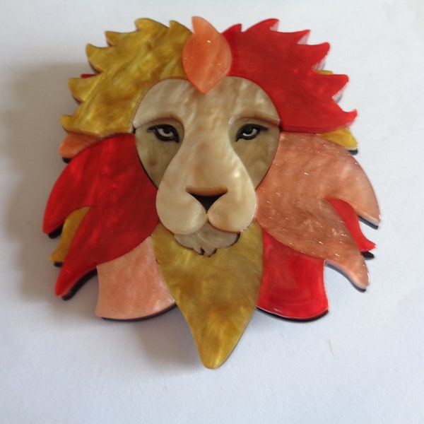 Plastic Large Majestic Lion Brooch/Pin