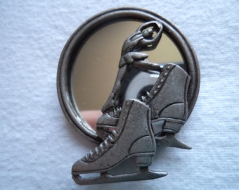Vintage Signed Danecraft Silver pewter Mirrored Ice Skater and Boots Brooch/Pin