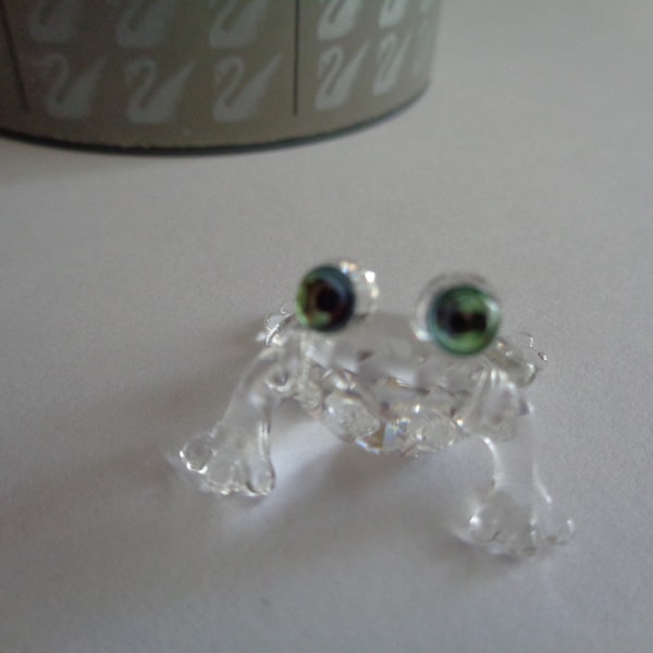 Vintage Stamped Swarovski Tiny Green Eyed Baby Frog Boxed VGC Retired