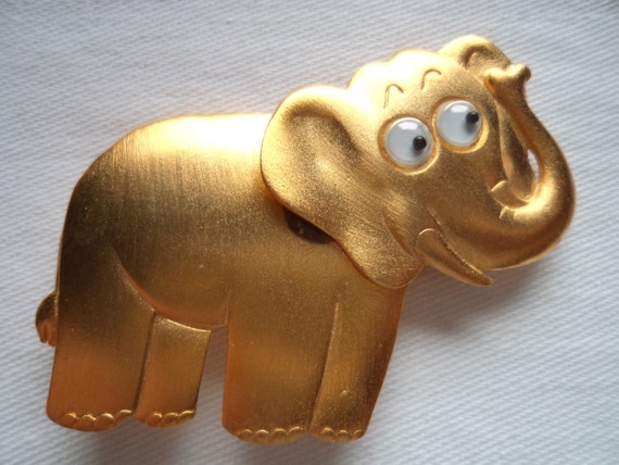 Vintage Signed JJ Goldtone Google Eyed Elephant w… - image 1