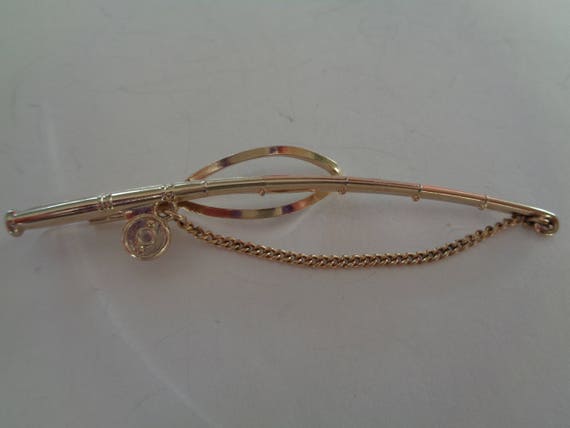 Vintage Fabulous Signed Stratton Goldtone Tie Pin Fishing Rod