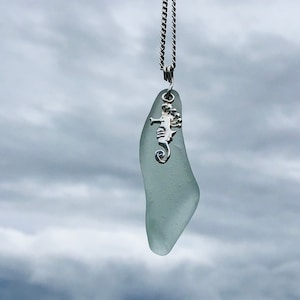 Colgante de cristal de mar y plata de ley