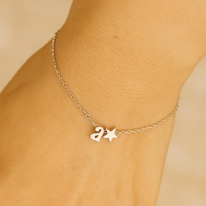 Initial and Star Bracelet Personalized Celestial Jewelry Star Bracelet Bridesmaid Gift Best Friend Gift Monogram Bracelet Initial Jewelry