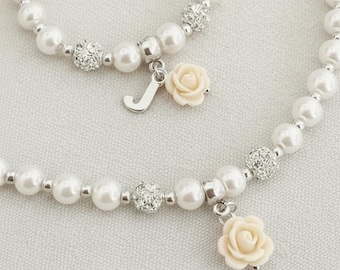 Personalisierte Blumenmädchen Perle Schmuck Set | Benutzerdefinierte Andenken Geschenk | Hochzeit Halskette und Armband | Funkeln