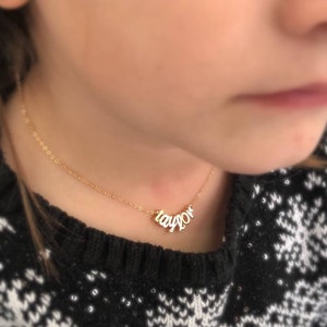 Children's Lowercase Cursive Script Name Necklace, Flower Girl Gift Necklace, Kids Jewelry, Girls Necklace, Personalized Kids Gifts image 1