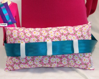 Post-op gift - Hysterectomy - Seatbelt Pillow - Surgery Gift - Endometriosis Comfort - Ostomy - Ovarian Cancer - Colon Cancer -Daisies