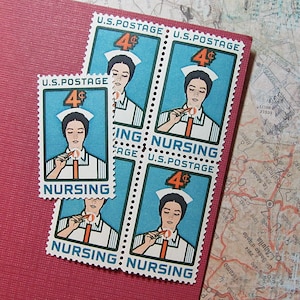 Diez sellos postales estadounidenses antiguos sin usar de 4 c. sobre enfermería. Atención médica, hospital, medicina y enfermería.