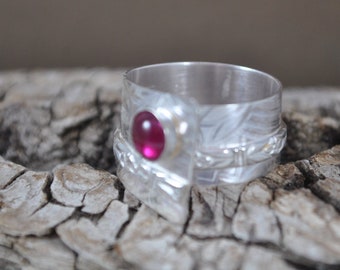 Sterling silver and Ruby adjustable ring, textured metal, boho, wide band, leaf design, sterling jewelry, handcrafted