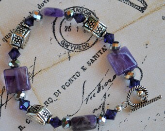 Amethyst Bracelet set with purple crystals, and sterling silver Bali beads