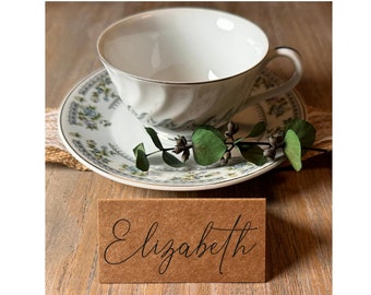 Tarjetas de tienda de asientos para invitados de boda de Kraft natural