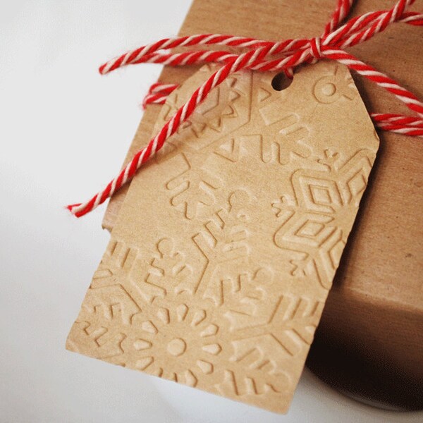 Embossed Holiday Gift Tags SnowFlake Winter Bird Dots