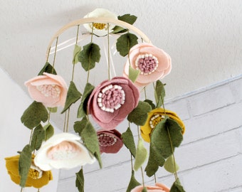 Baby-Mobile für Mädchen, Kinderzimmer-Dekoration, bezaubernder Wollfilz, Anemonen-Blumenblüte, Baby-Mobile, Waldland, skurriles Kinderbett, Boho-Stil