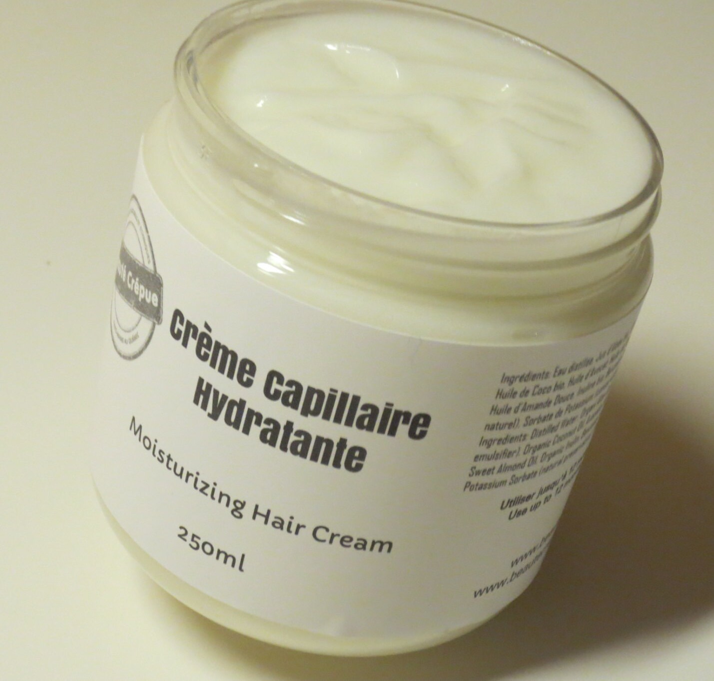 Moisturizing Hair Cream With Mango Butter Sweet Almond And Jojoba