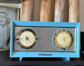 Vintage RCA Victor Bakelite Radio - Robin 39 s Egg Blue - Model C516 Super Heterodyne