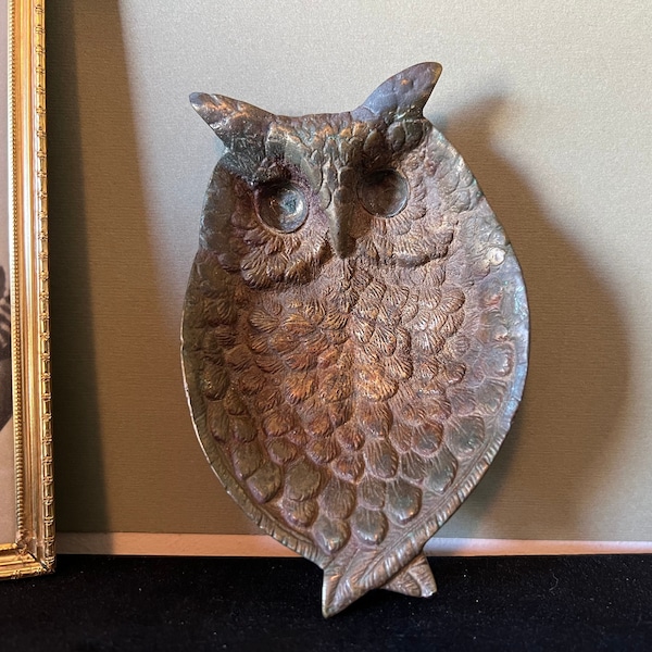 Vintage Cast Bronze Owl Dish Ring -Metal Owl Trinket Tray