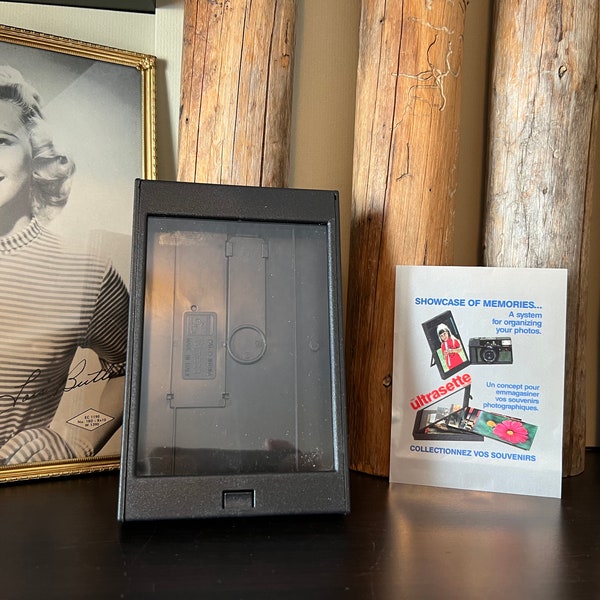 Vintage Vintage 1980's Ultrasette Picture Frame Made to Look Like an Eight Track Cassette Tape - Simaco Italy