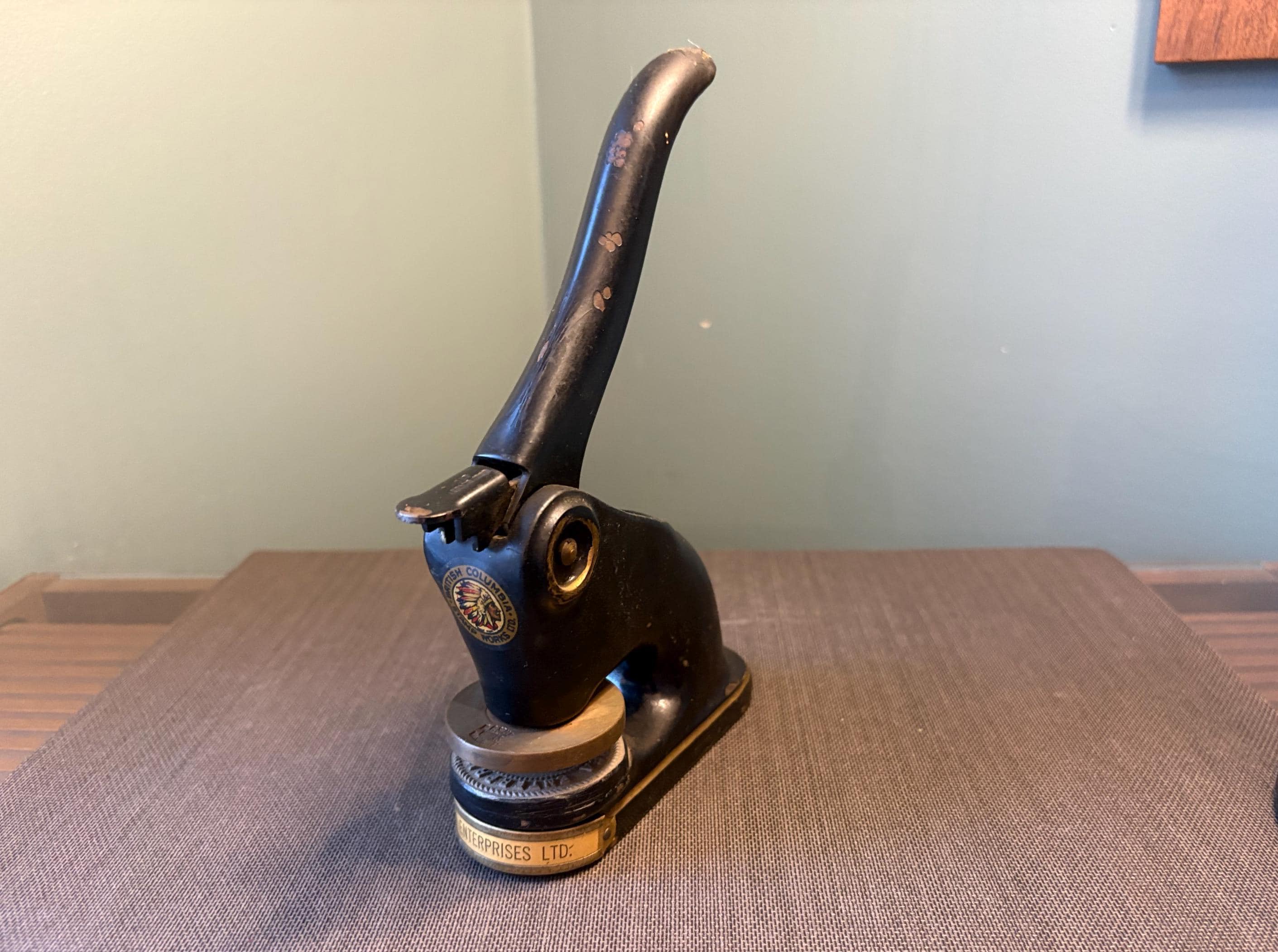 Vintage Seal Press Embosser - Etsy