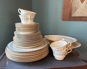 Vintage Old Ivory Syracuse China Sherwood Blue Laurel Dinnerware Set - MCM Dishes