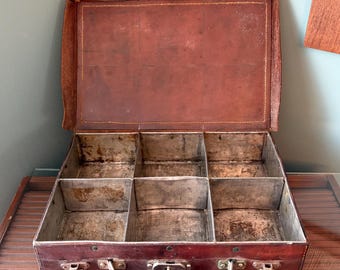 Antiekbruine leren aktetas: Royal Enfield-gereedschapskoffer met sleutel