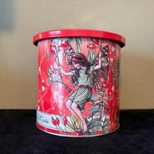 Vintage Marie Ange Di Costa koekjestrommel met deksel - rode bloemenblik met elfjes - Magie d'Amour