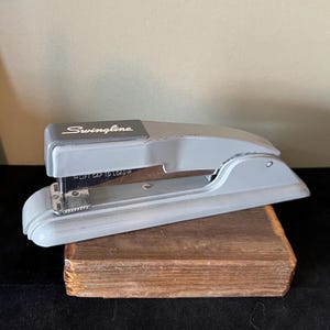 Vintage Metal Art Deco Stapler - Swingline Model 27 Stapler Grey - Retro Stationery and Office Supplies