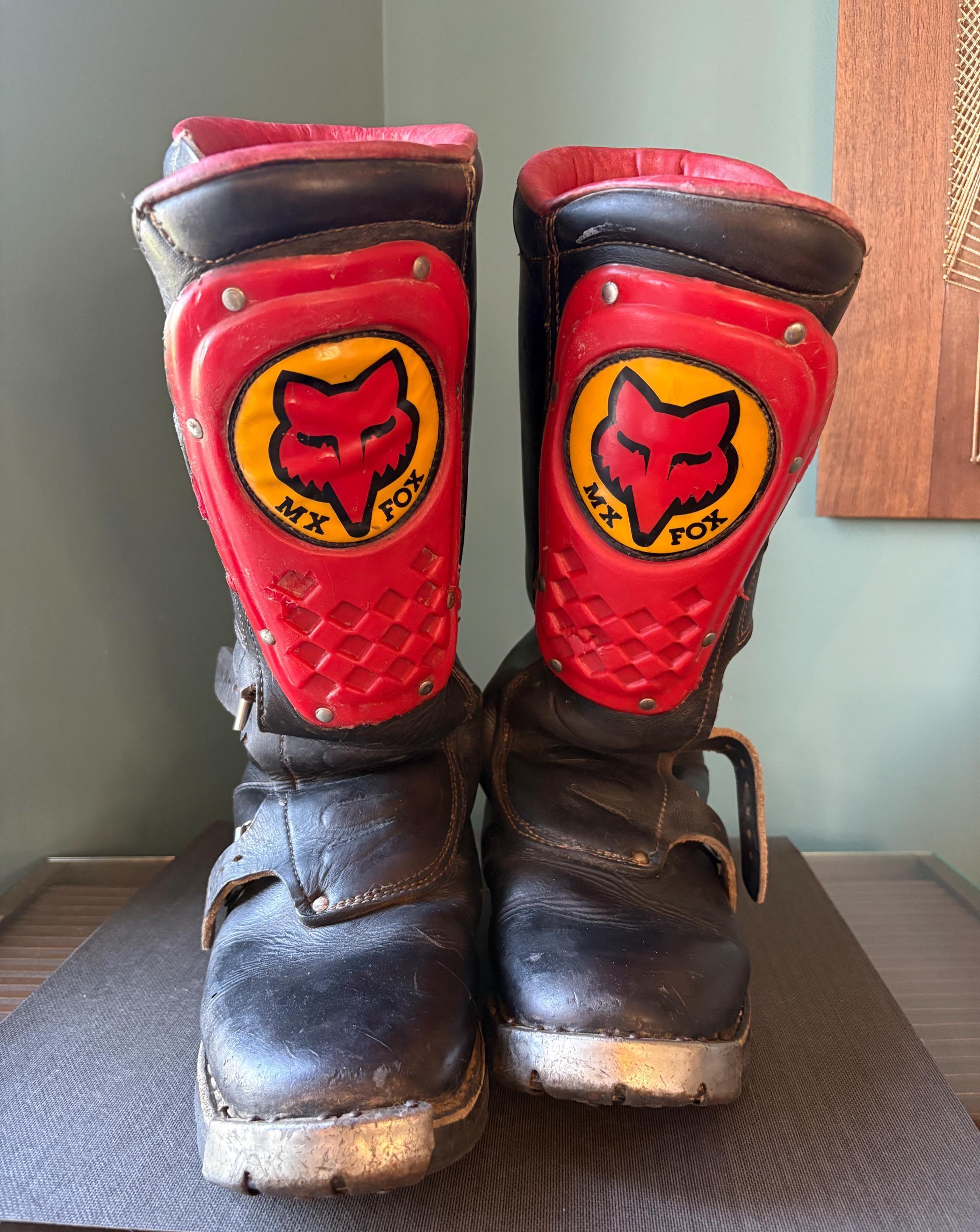 Vintage Leather Motocross Boots - Black & Red MX Fox Racing Boots