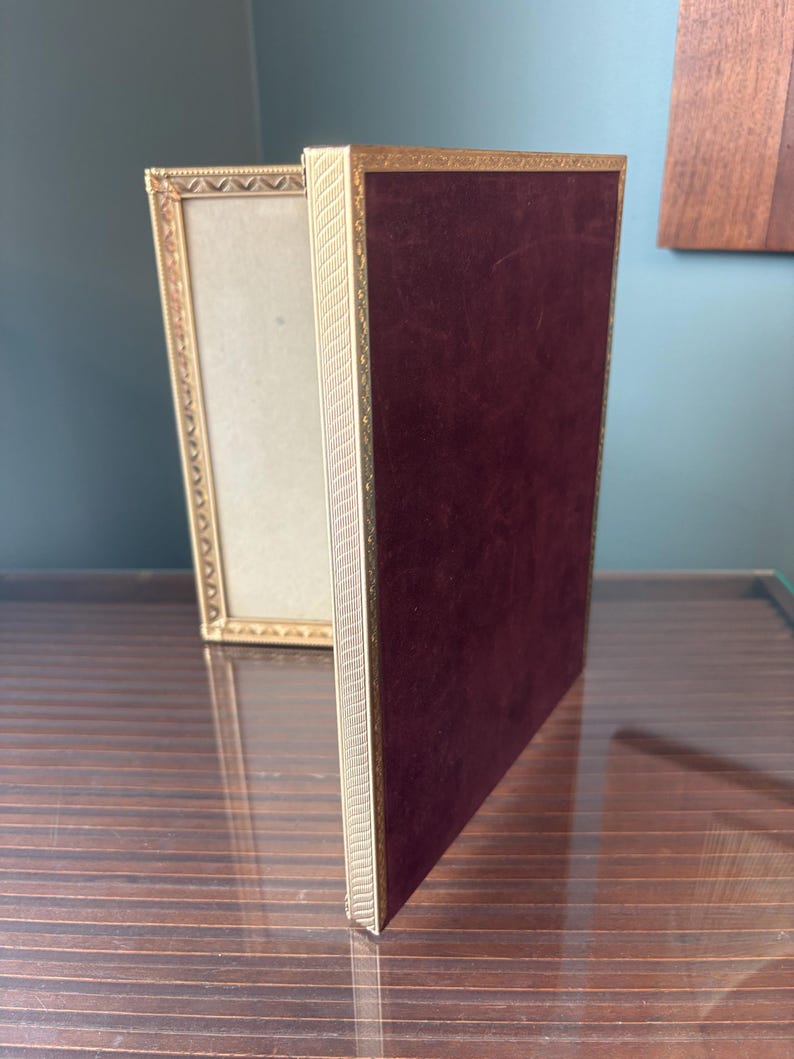 Vintage Detailed Ornate Gold Tone Metal Bi-fold Picture Frame 8x10 ...