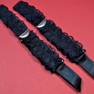 Suspenders - garters 20mm with garter clip u. Lace ruffle for sewing in black