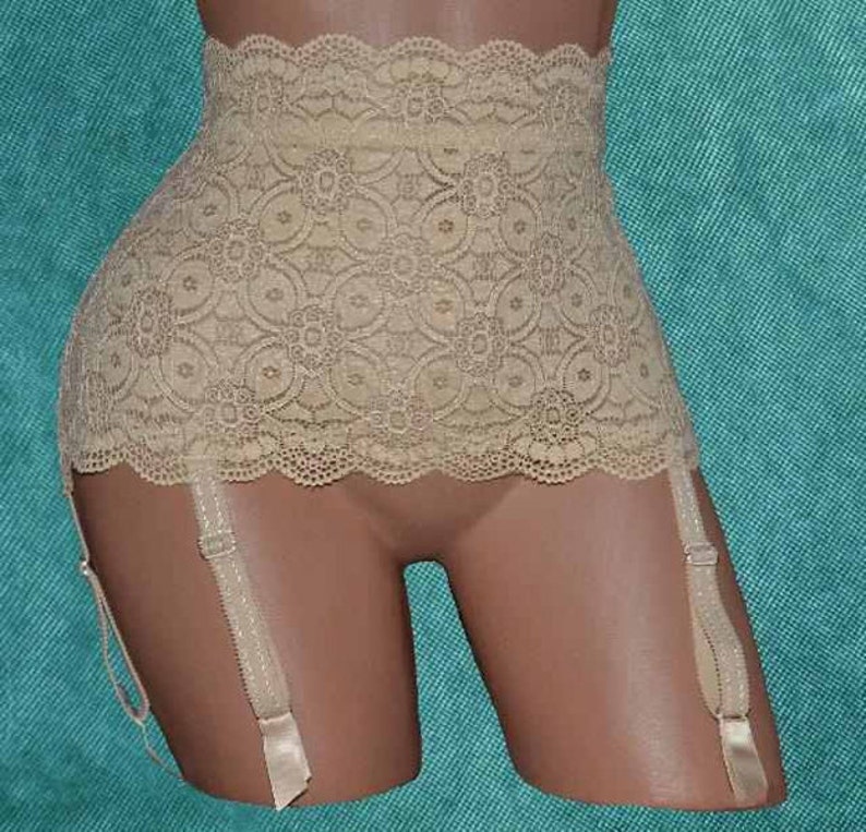 6 metal garters Garter belt Skin-colored elast original Dresden lace size 8-16