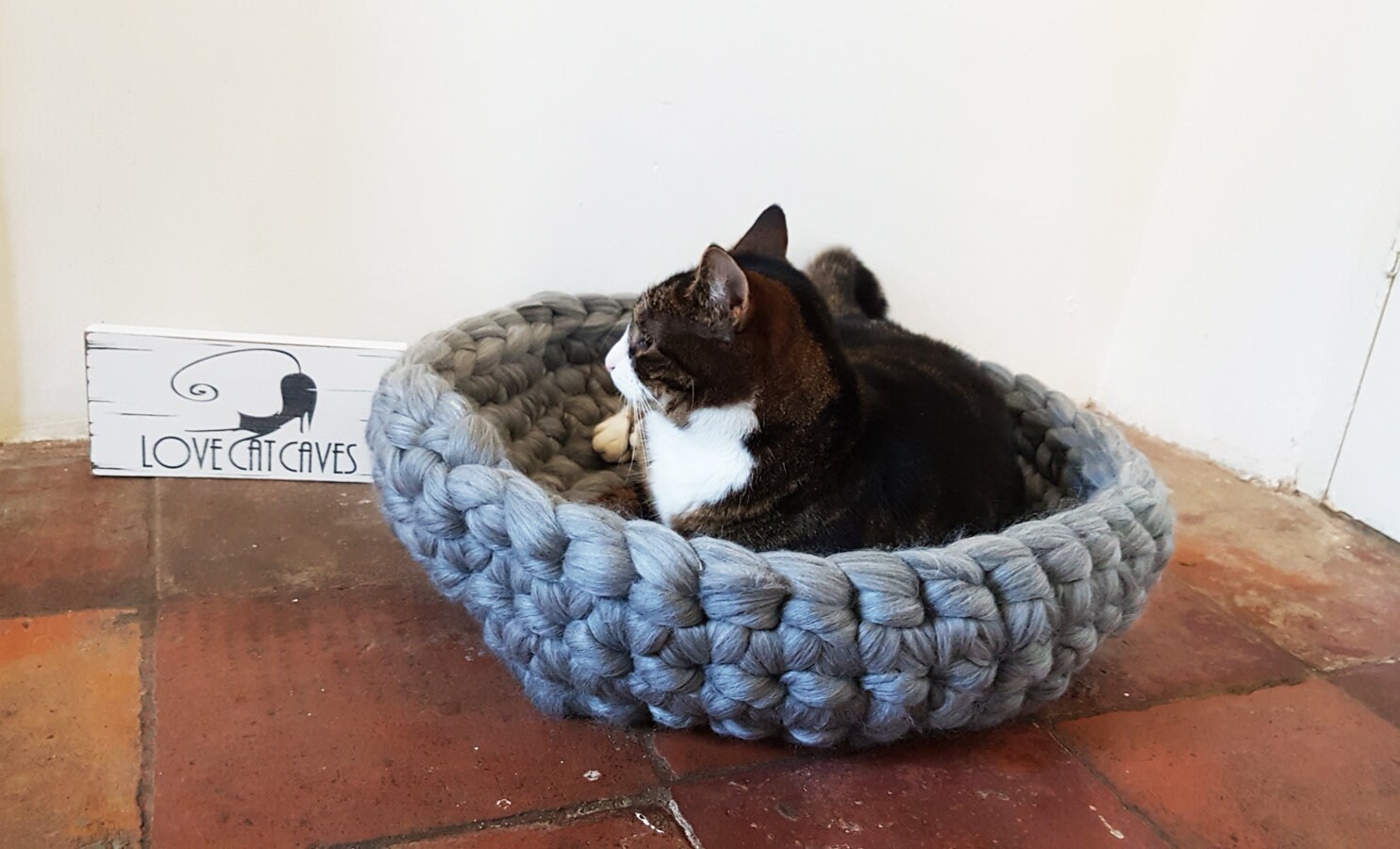 Cat Bed Chunky Yarn Crochet Cat Bed Cat Cave Bedding House Etsy