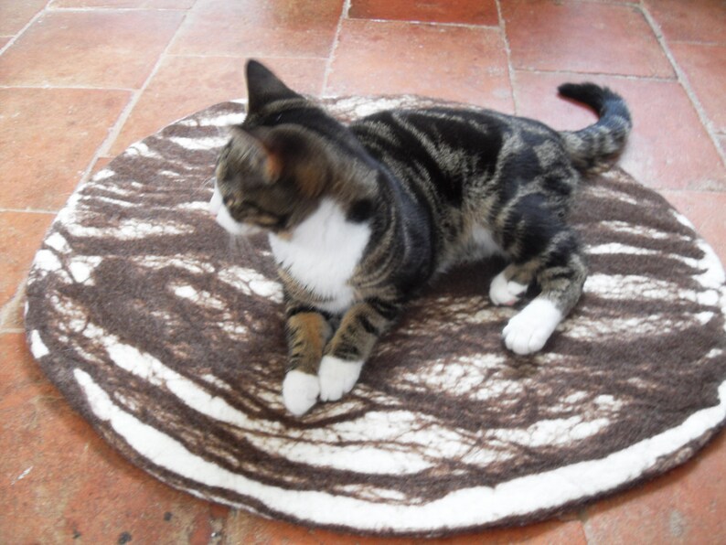 Cat Bed Cat Mat Pet Bed Rug Handmade 100 Wool Etsy