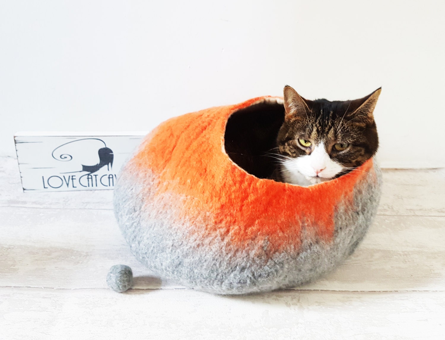 Cat cave bed,house handmade Color Snow Grey Size L. from 100% wool for pet 