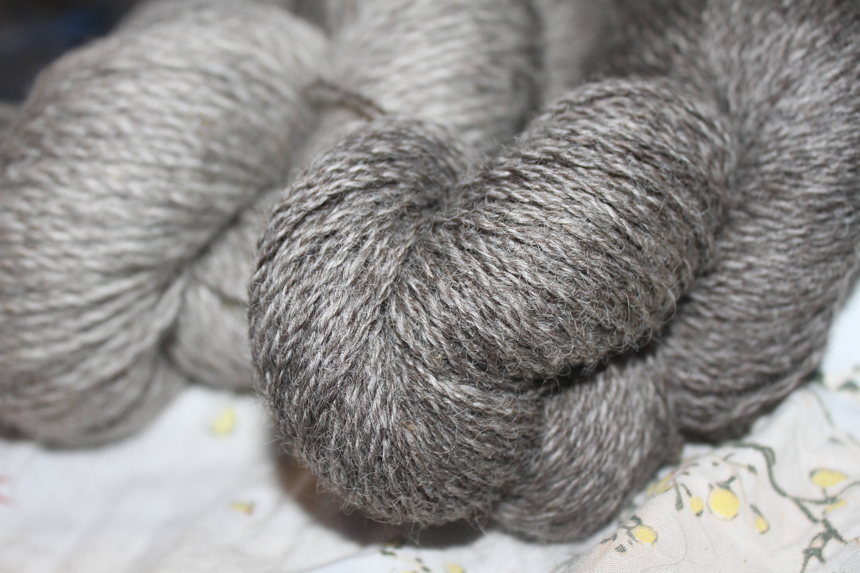 Romney/Cotswold sheep natural wool yarn Steel grey / skein Etsy