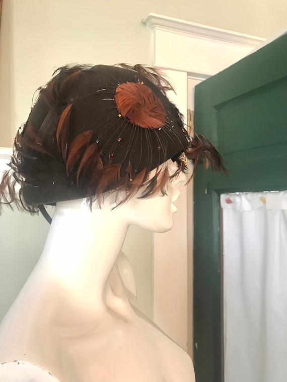 Fabulous Brown Feather and Wool vm Hat!