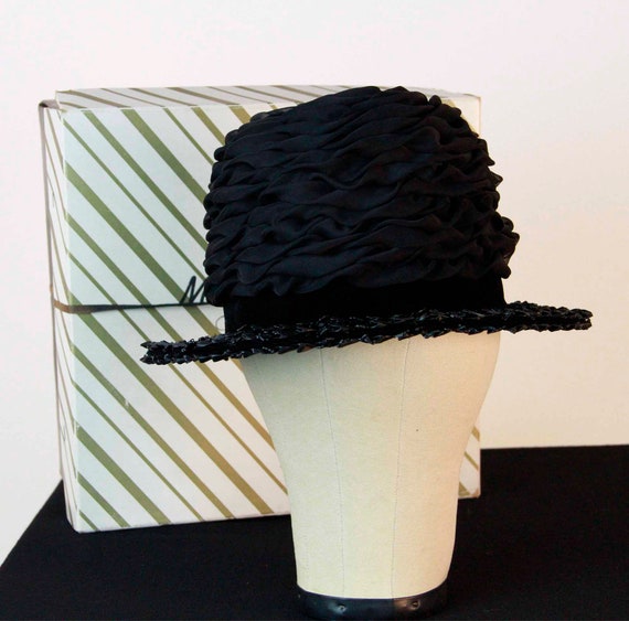 Vintage 1960s Hat Mod Black Straw and Chiffon Tex… - image 2