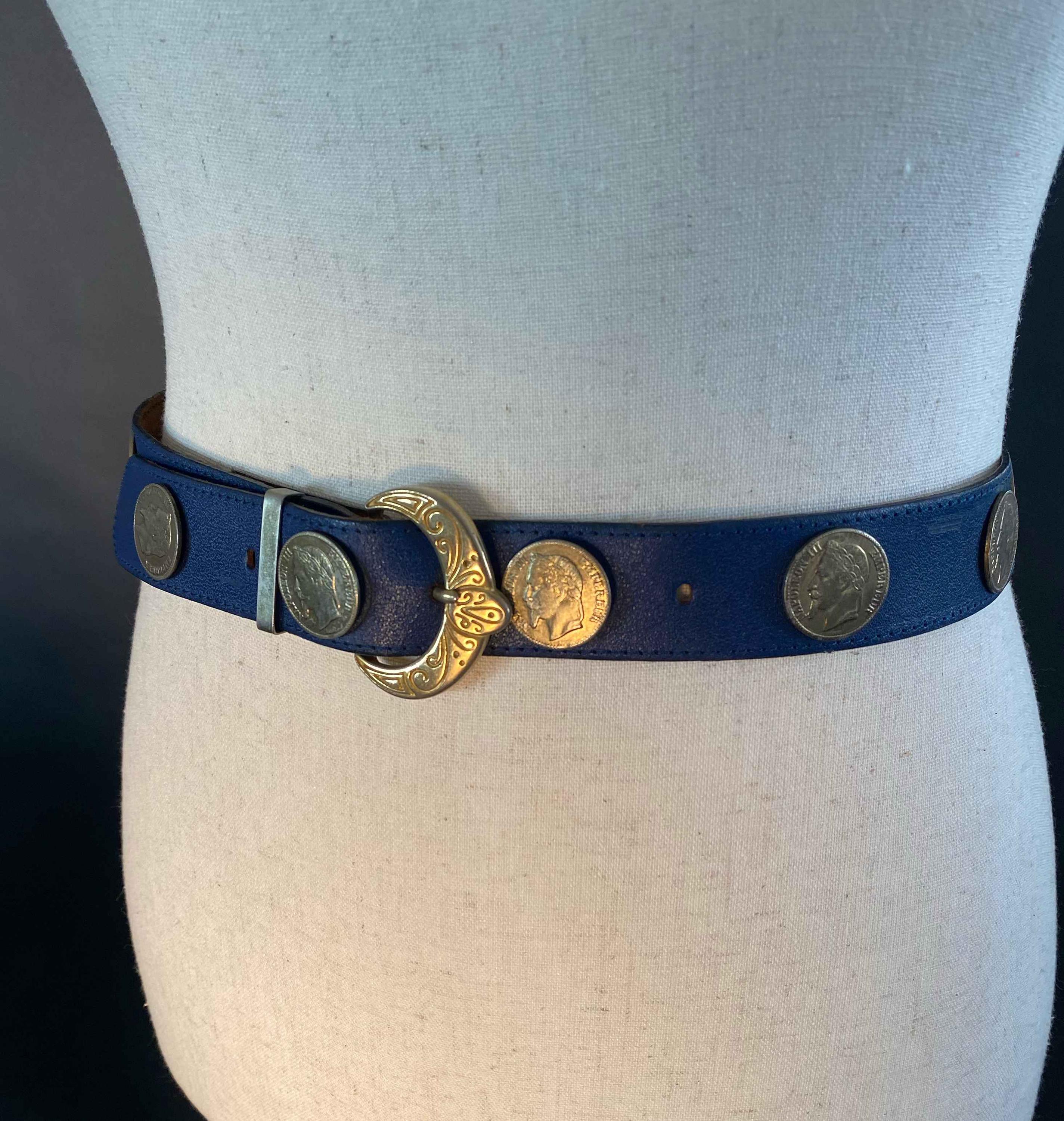 Avignon Size M Belt Cinch Waist 2.5\