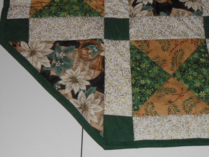 Christmas table topper