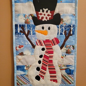 Snowman wall hanging