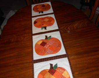 Pumpkin table runner