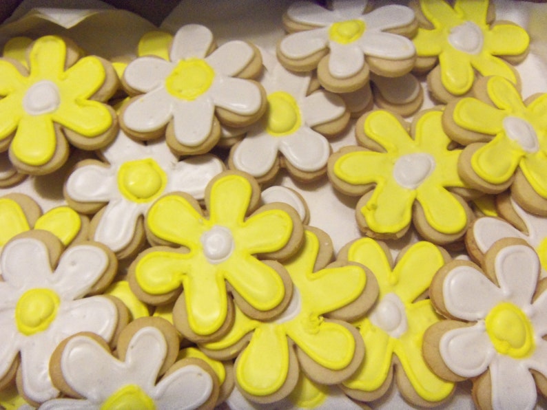 Daisy Sugar Cookies. image 1