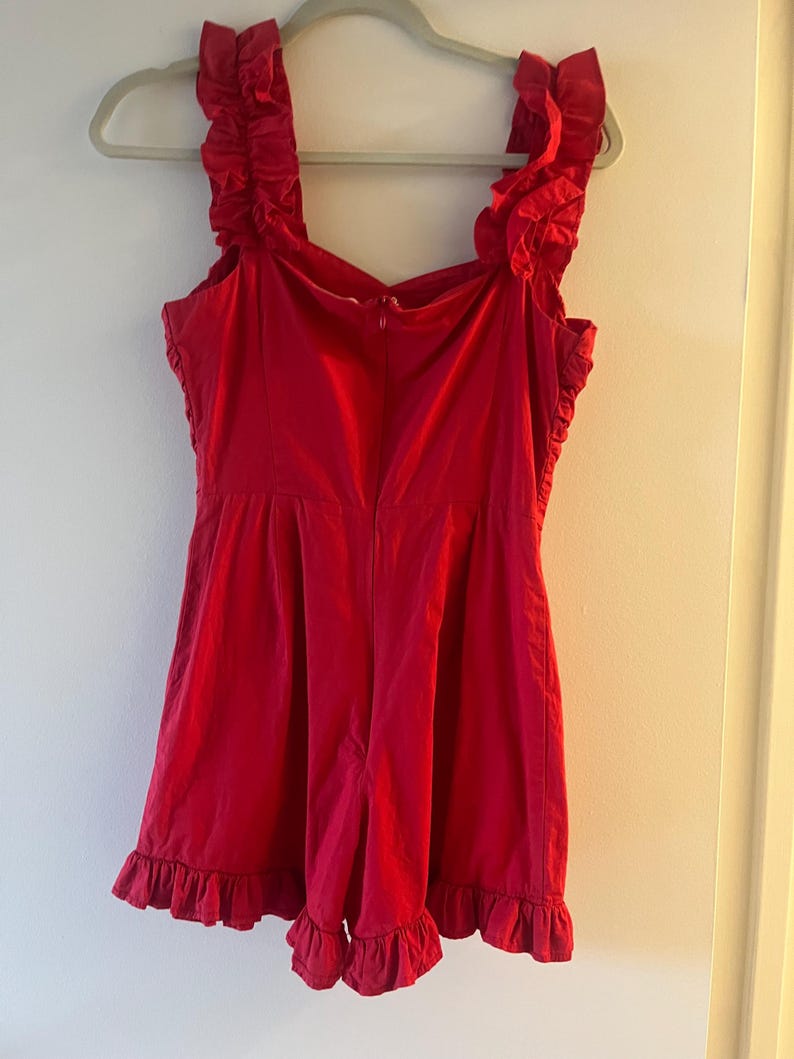 Red Ruffle Romper – Urban Outfitters Festive Jumpsuit/devil costume – Size XS bild 15