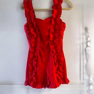 Red Ruffle Romper – Urban Outfitters Festive Jumpsuit/devil costume – Size XS bild 5