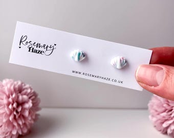 Mini clous d'oreilles en coquillage