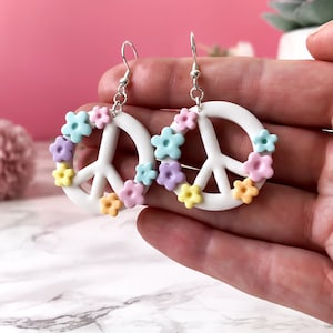 Peace Sign Flower Earrings - groovy flower child, 70s earrings, 60s fancy dress, big peace earrings